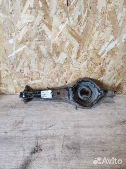 Рычаг задний Volvo V50