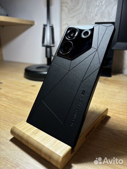 TECNO Camon 20 Pro 5G, 8/256 ГБ