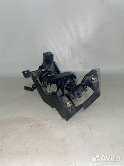 Mazda 3 BK 06- Омыватель фары левый Хэчбэк 502