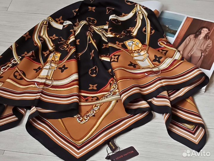 Платок черный шоколад Шелк Louis Vuitton