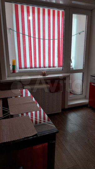 2-к. квартира, 52 м², 4/5 эт.