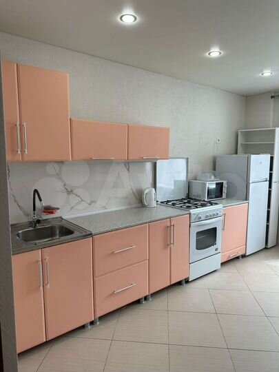 2-к. квартира, 54 м², 3/9 эт.