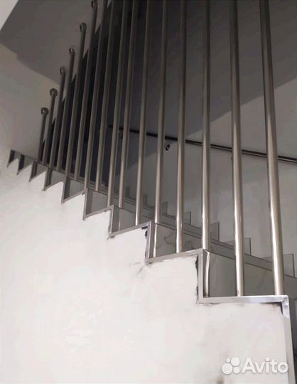 Перила, поручни из нержавеющей стали