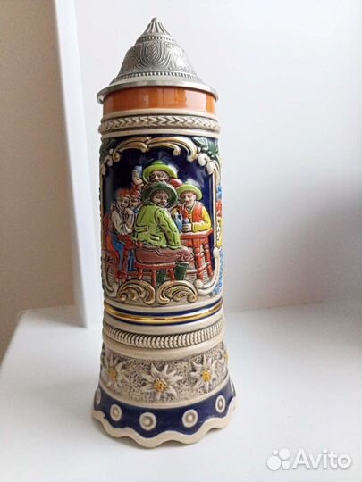 Немецкая пивная кружка с музыкой