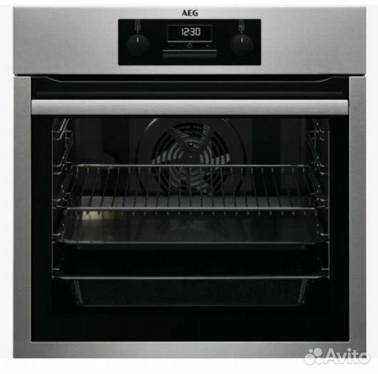 Духовой шкаф AEG BES331111М