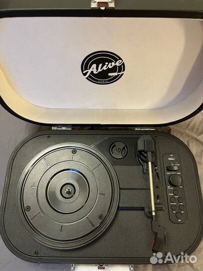 Проигрыватель винила