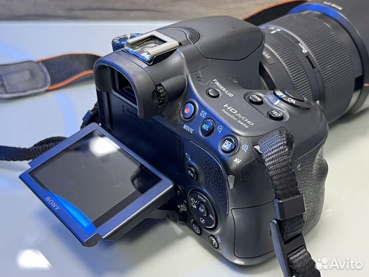 Зеркальный фотоаппарат Sony Alpha A58 Kit 18-135mm