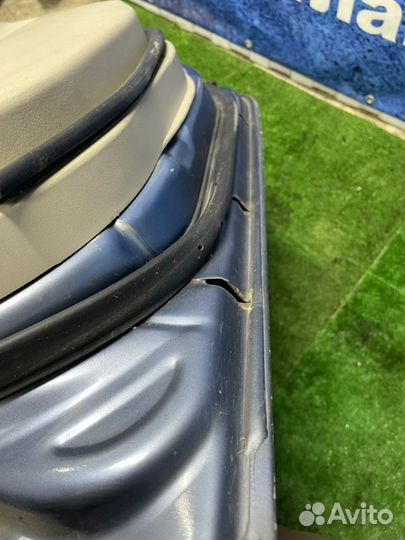 Дверь боковая задняя правая Toyota Corolla 150