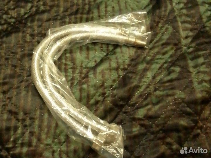 Гибкая подводка для воды