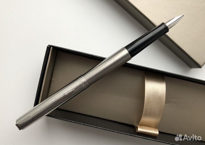 Перьевая ручка Parker Jotter