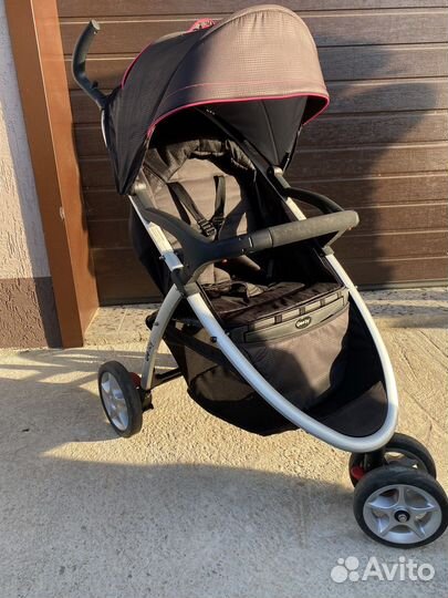 Коляска прогулочная
