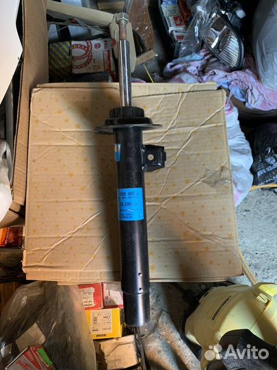 Амортизатор передний BMW E46