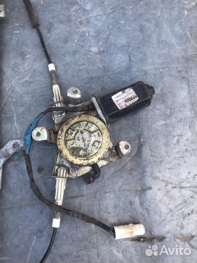 Задние Эл. Подъемники Lantra 90-95г Отправка