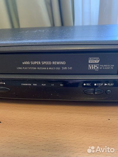 Видеомагнитофон Samsung