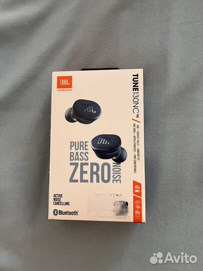 Беспроводные наушники jbl