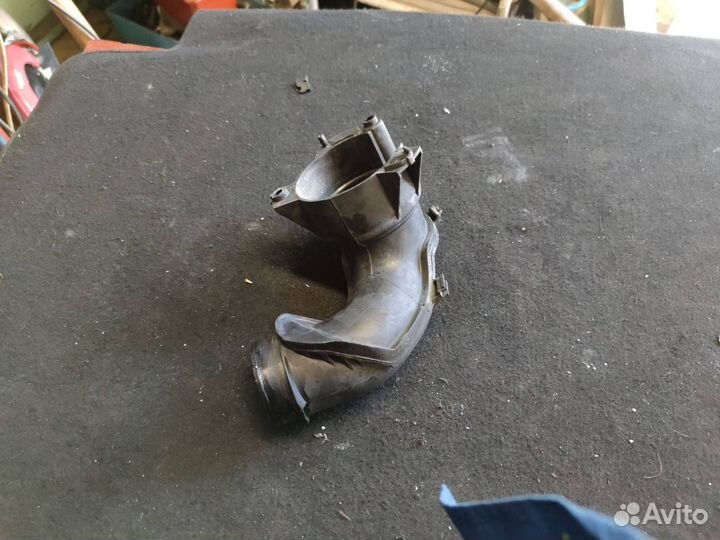 Патрубок наддува Mercedes-Benz C-Класс W204/S204