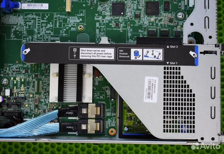 Сервер HP DL360 GEN10 8SFF+2х800w