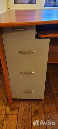 Компьютерный стол бу