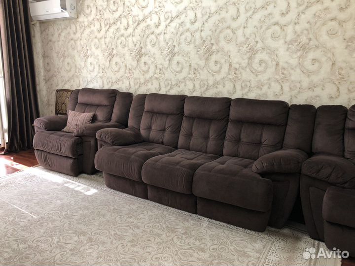 Диван с креслами