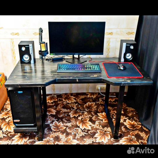 Компьютерный стол, игровой стол, стол для пк