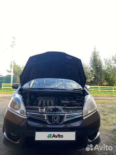 Honda Fit Shuttle 1.5 CVT, 2011, 263 000 км