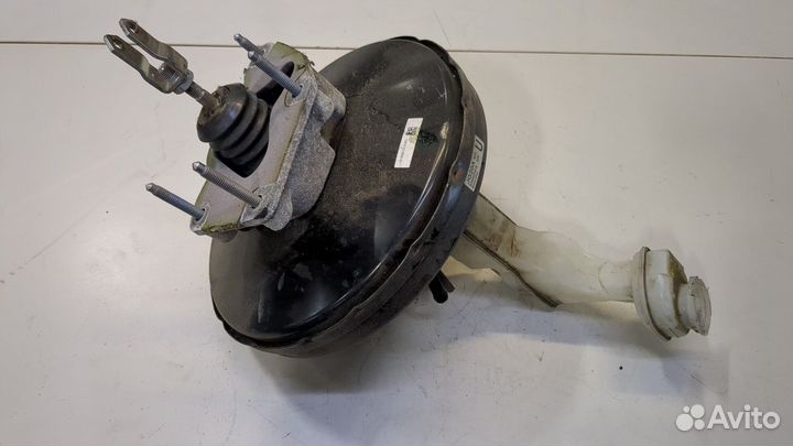 Цилиндр тормозной главный Nissan Rogue, 2010