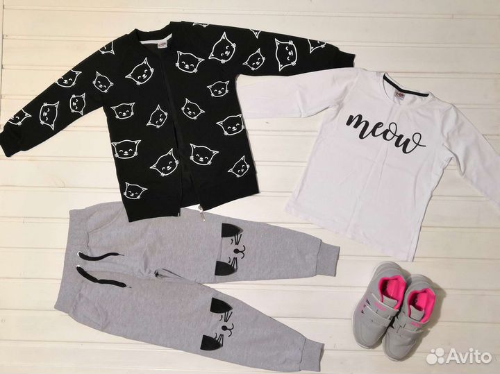 Пакет одежды и обуви для девочки на 6-9 лет