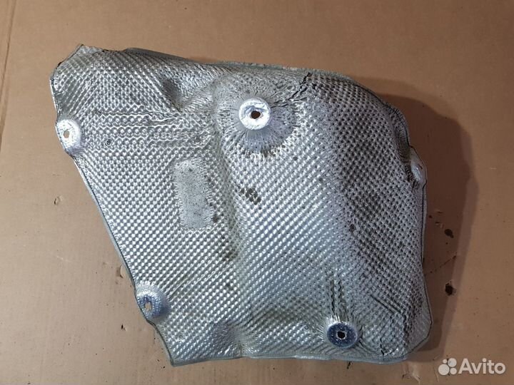 Теплоизоляционный экран 5-Series F10 N52B25AF 2011