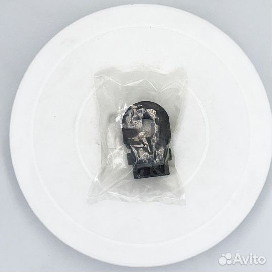 Втулка стабилизатора передняя Nissan Juke F15