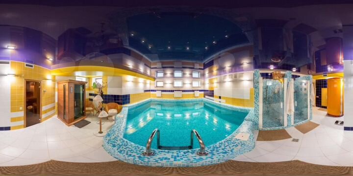 Коттедж 560 м² на участке 13 сот.
