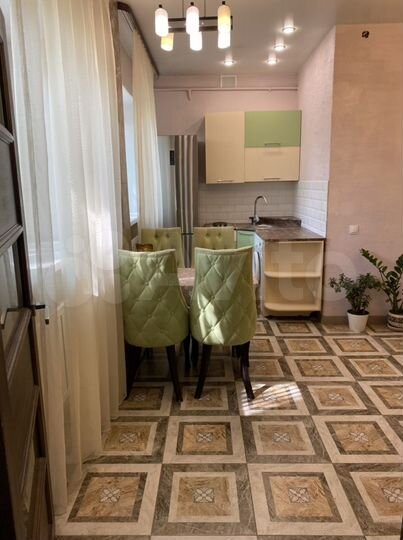 2-к. квартира, 42 м², 1/5 эт.