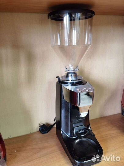 Кофемолка профессиональная