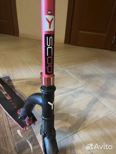 Самокат Y scoo