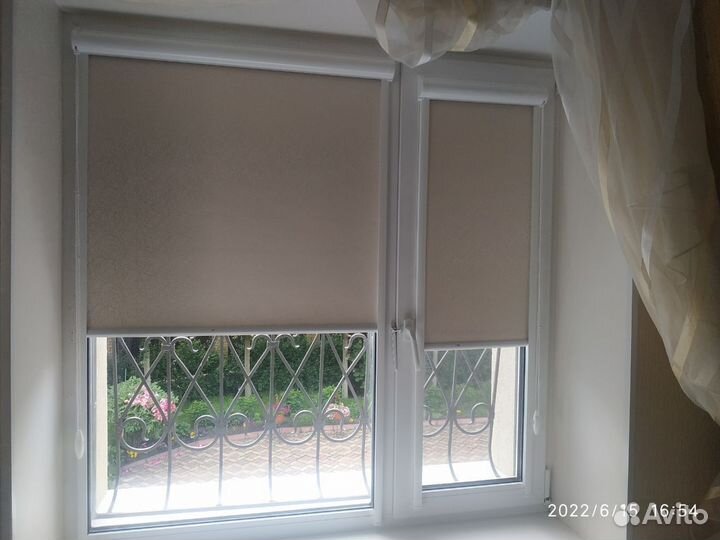 Рулонные шторы с ручным управлением