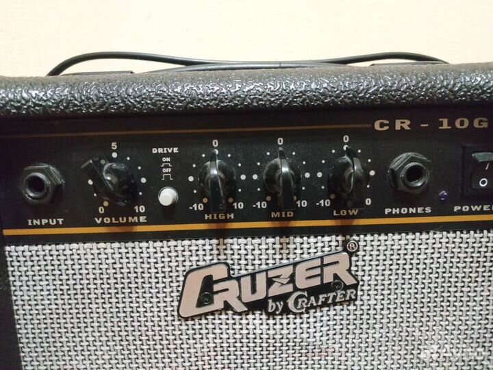 Комбоусилитель Cruzer CR-10G