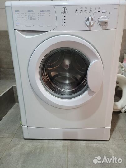 Стиральная машина indesit