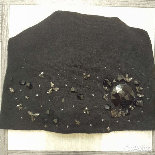 Платок - шаль и шапки женские