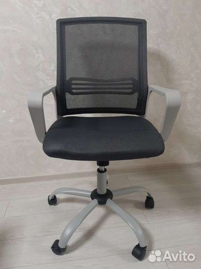 Компьютерный стул