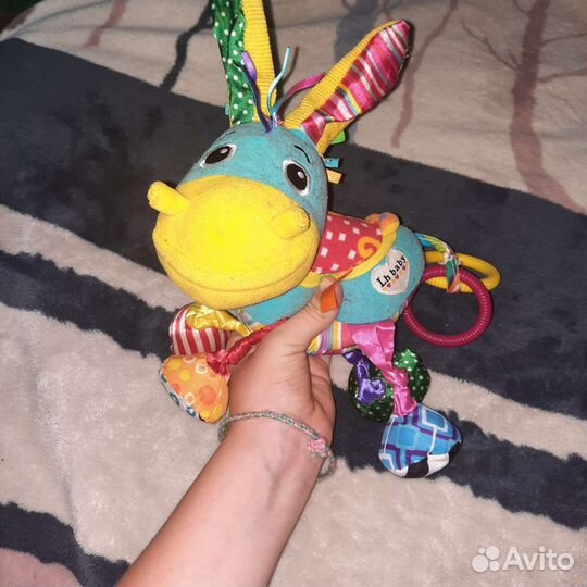 Игрушки подвески Chicco, fisher price