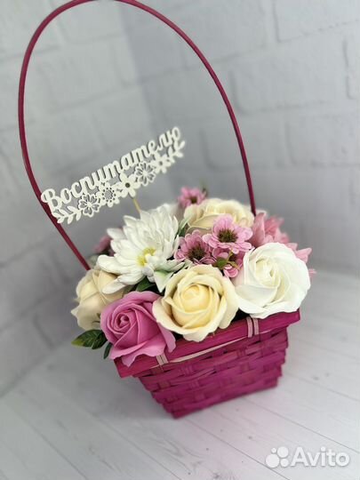 Букет в корзинке на 1 сентября/учителю