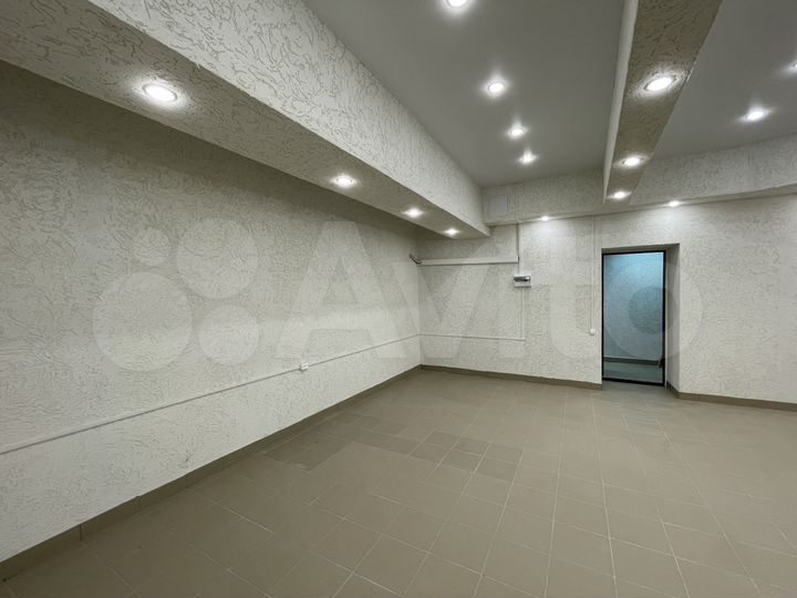 Помещение, 36м2, новый ремонт, первая линия