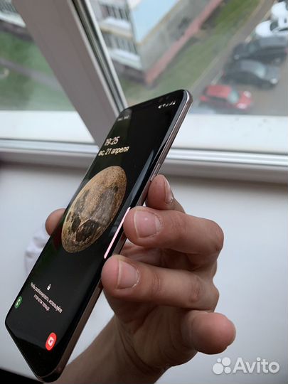 Samsung Galaxy S8, 4/64 ГБ