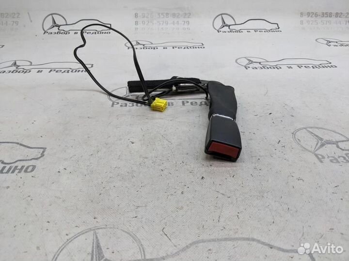 Замок ремня безопасности w220 S-class 648.960 0