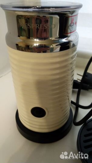 Кофеварка и капучинатор