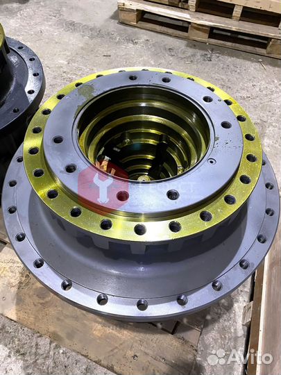 Бортовой редуктор Komatsu PC400-7 208-27-00252