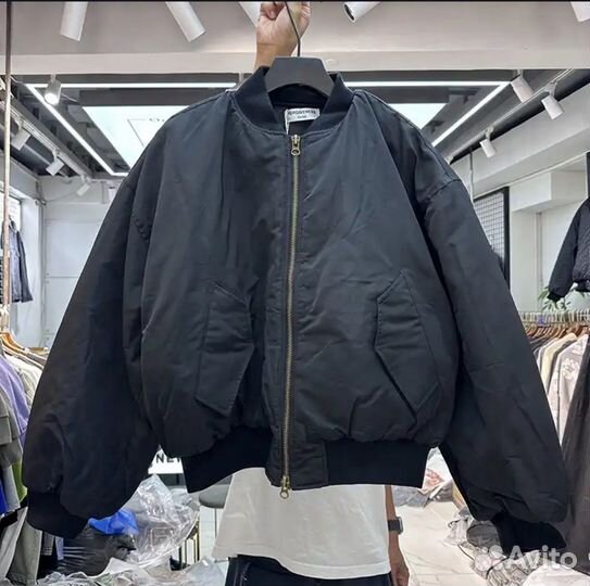 Бомбер balenciaga type