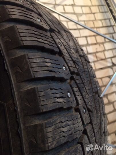 Nokian Tyres Hakka Blue 285/60 R18