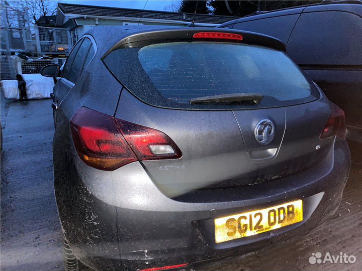 Разбор на запчасти Opel Astra J