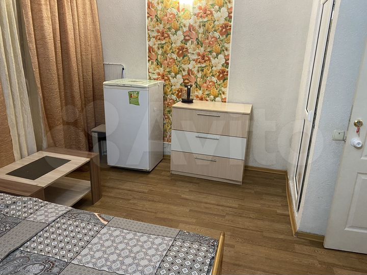 Комната 18 м² в 5-к., 3/4 эт.