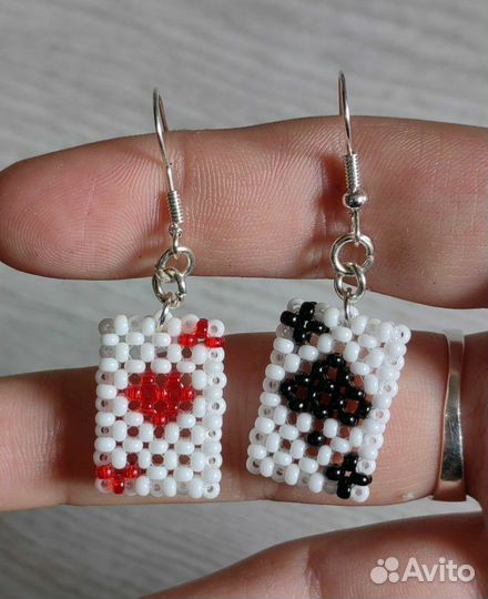 Украшения из бисера на заказ